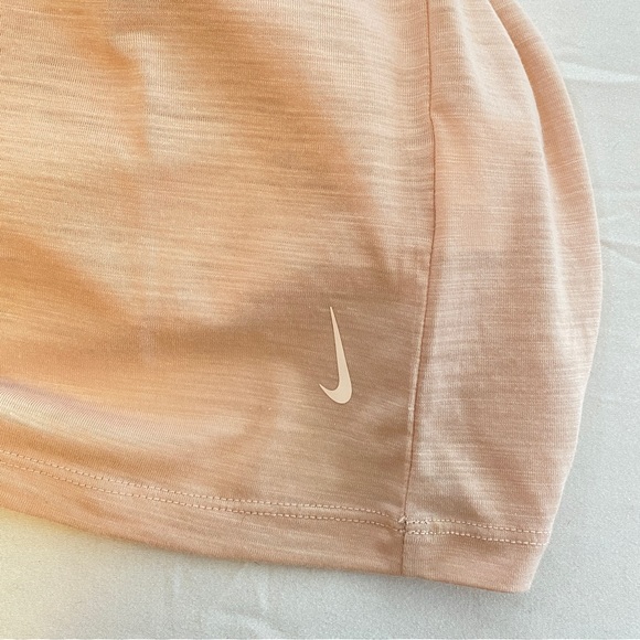 NWT! Nike Yoga T-shirt, size Medium - Picture 11 of 17